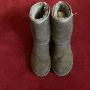 UGG WOMEN BOOT SIZE 7 PREOWNED